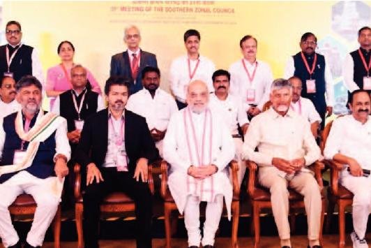 రాష్ట్రాల మధ్య సహకారంతోనే వికసిత్ భారత్ గోదావరి-కావేరి అనుసంధానంతో దక్షిణాదికి నీటి భద్రత
